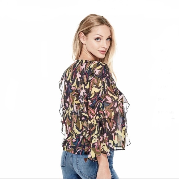 Guess Quinn Floral Ruffle Top - Picture 2 of 8